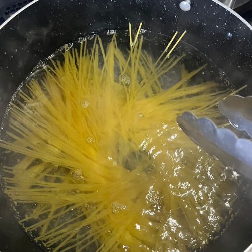 パスタをおいしくゆでるにはコツがいる　方法に「やってみます」「いいこと聞いた」