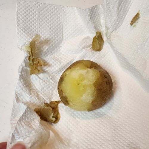 ジャガイモをホクホクにゆでる方法　「なるほど！」「参考にする」