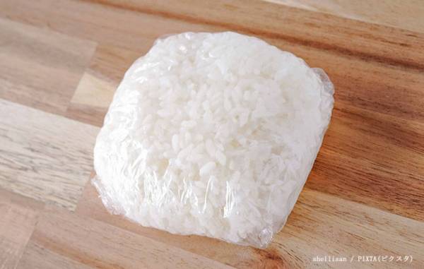 冷凍庫で眠っていた米、食べても大丈夫？　米問屋の回答にヒエッ