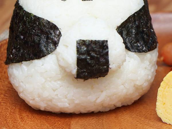 『シンプルなおにぎり』かと思ったら…正体に「発想が天才」「変な声出た」
