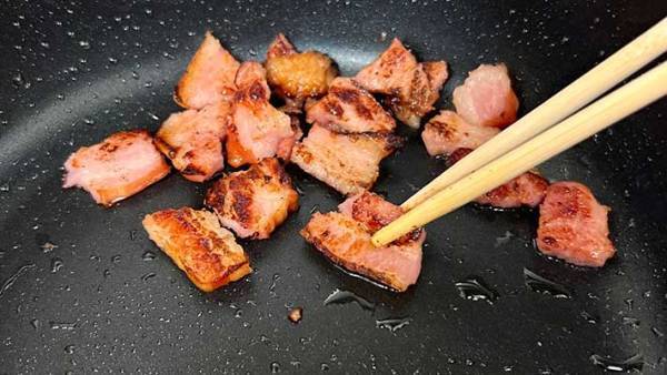 これぞ休日の朝食　トーストにマヨネーズと○○をのっけると…至福