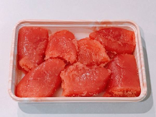 たらこを切ったら黒い点々　コレって何？　企業の解説に「安心しました」