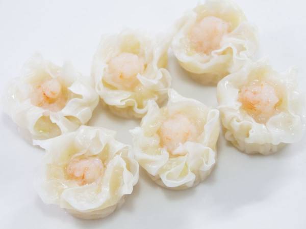 エビシューマイと卵を一緒に… 　仕上がりに「これは発明」「早速作る」