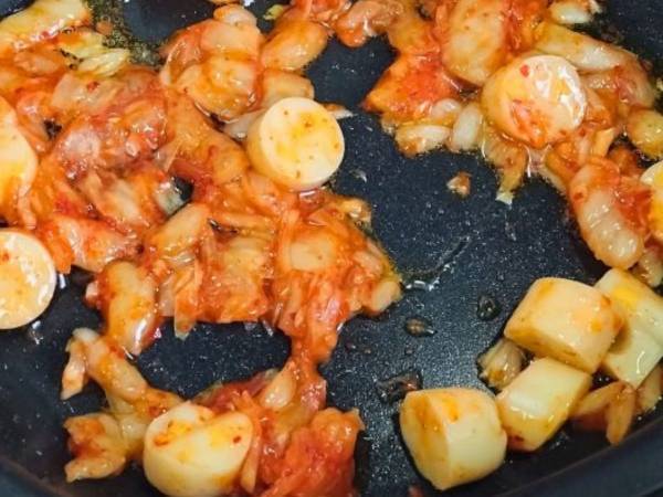 チーズかまぼこを『こう』すると…　かつてないアレンジに「毎日これでいい」