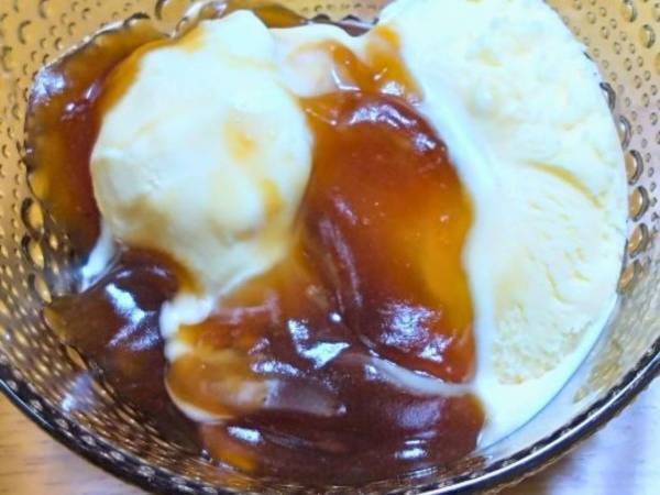 バニラアイスと『すき焼きのタレ』の相性が…　「これはイケる」「天才だわ」