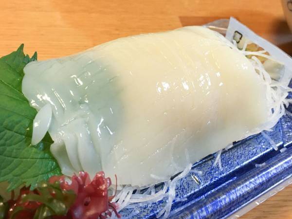 イカの身が青く変色してた！　意外な理由に「安心しました」「なるほど」