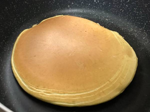 ホットケーキにアレ入れてみて！　思わぬ調味料に「初めて知った」「ふわふわ」