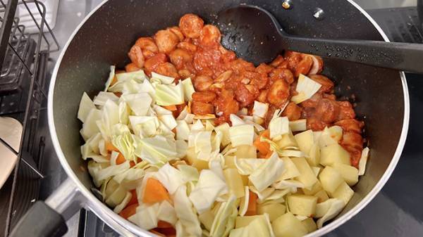 中途半端に余ったトマト缶　超簡単な消費方法に「絶対うまいやつ！」