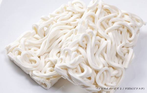 白くなった冷凍うどん、食べても平気？　企業の回答に「気を付けたい」