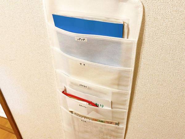 ダイソーで買った『シャツの収納グッズ』　思わぬ活用法に「ひと目で分かる」