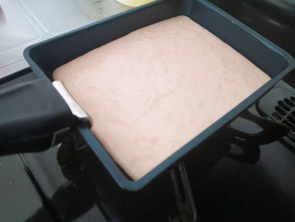 卵なしでもOK！　パンケーキをふっくらさせるには、○○を入れてみて