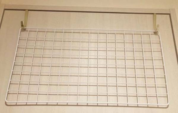 見落としがちなデッドスペース　セリアのグッズを使った『収納テク』に感動