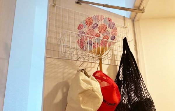 見落としがちなデッドスペース　セリアのグッズを使った『収納テク』に感動