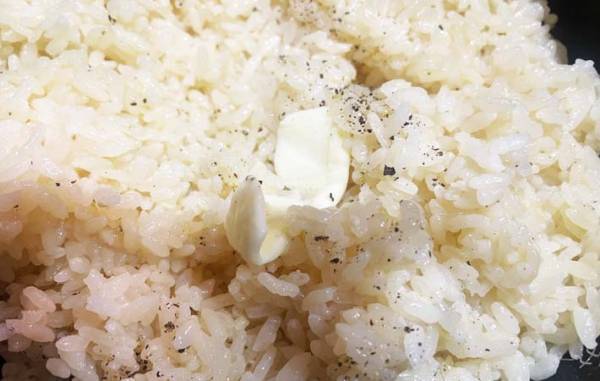 炊き込みご飯にアレを入れたら？　「パラパラ！」「捨てるのやめた」