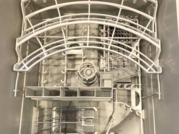 そのグラス、ほんとに大丈夫？　食洗機使用時の注意点に「すぐ見直す」