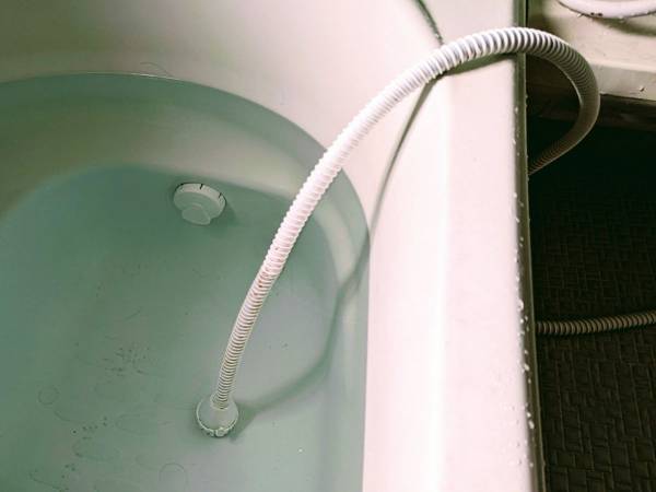 入浴剤入りの残り湯を洗濯に使うと…　企業の解説に「そうだったのか！」