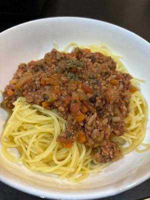 パスタ好きな子供に、ミートソースを作っていたら…母親が犯したヤバいミスがネットで話題に