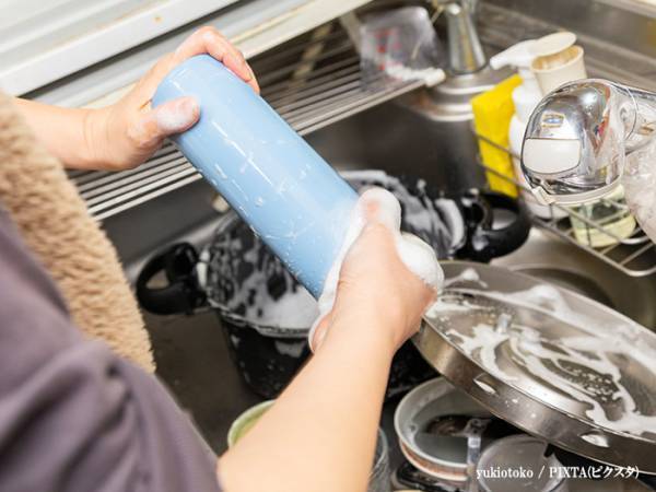 水筒にスポドリは絶対ダメ？　企業の回答に「勘違いしてた」「マジか」