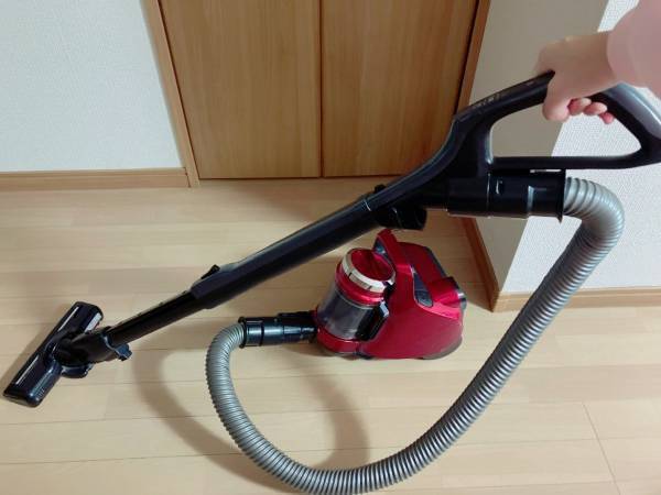 掃除機のホース、ピン穴の数が多いのはなぜ？　企業の解説に「納得」「疑問だった」