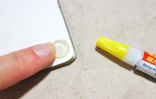 「中で固まって使えない…」の悩みを解消！　小分けの瞬間接着剤に「助かる」