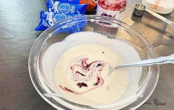 混ぜるだけで簡単！　『オレオ』の公式レシピに、息子「幸せ～」