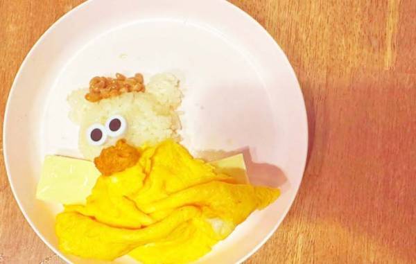 １００均のピックを手にした子供　作った料理に、母「吹き出した」