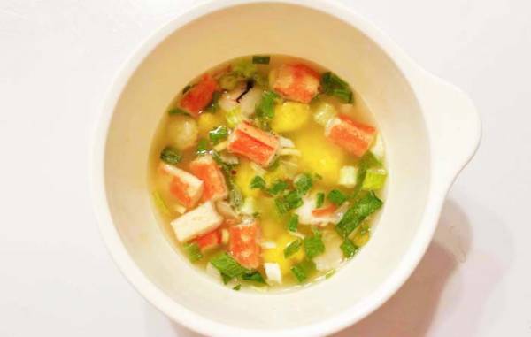 日清公式！　旨みたっぷりピラフをシーフードヌードルで！