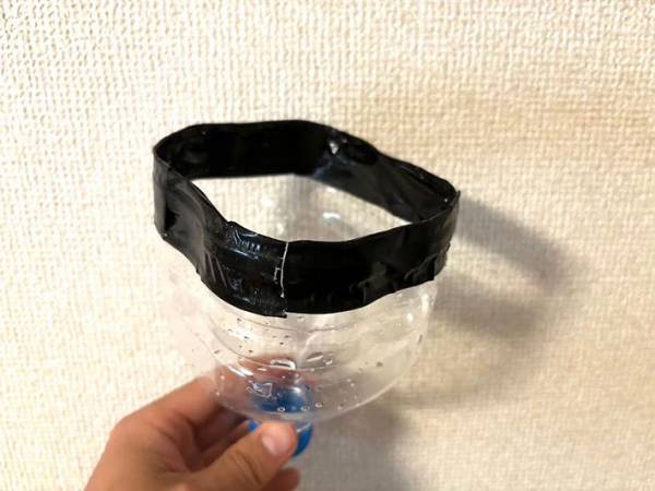 「ありがたい」「画期的」　洗面所を汚さずに習字の筆を洗う方法