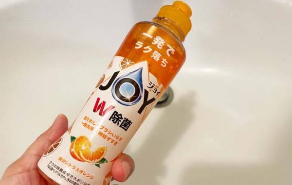 実は汚れているメガネ　家にあるアレを使ってピカピカに！