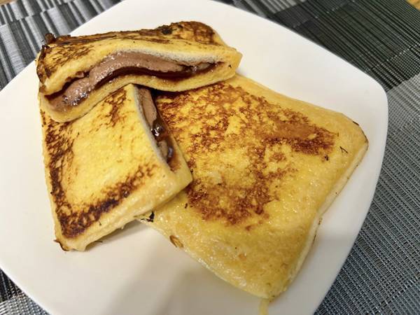 「天才現る」　買ってきたランチパックを？「なんという背徳感」「これはヤバイ」