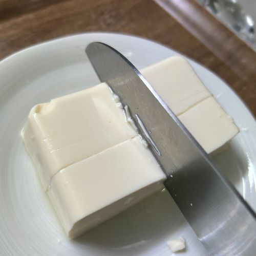 「豆腐を切る時は…」　ローソン公式の投稿に「全然変わった」「驚いた」