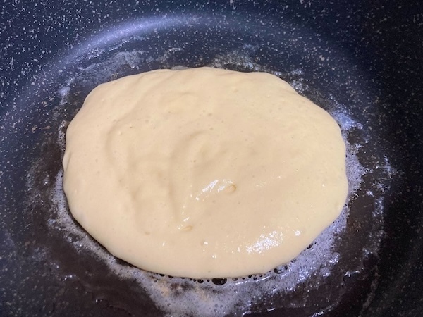 パンケーキ作り、牛乳の代わりに入れてみて　企業の助言に「考えもしなかった」「もっちり」