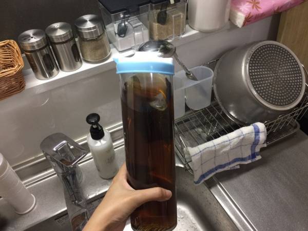 麦茶をプラ容器で保存しないで　正しい保存方法に「ためになりました」