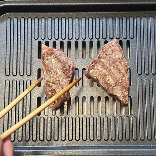 ホットプレートでお肉をおいしく焼くコツは？　エバラが教える方法に「やってみる」「いいこと聞いた」