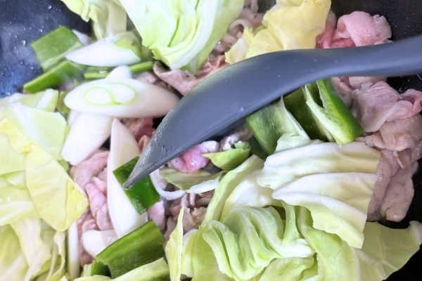 回鍋肉の隠し味にソレ？　ロッテ公式サイトの情報に「意外とアリ」「クセになる」