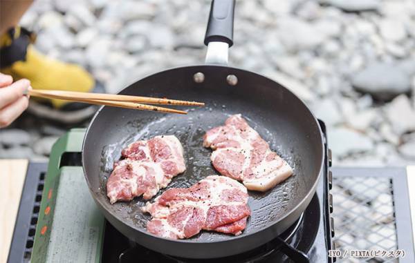 やりがちな菜箸の使い方　保健所の注意喚起に「絶対守ります」