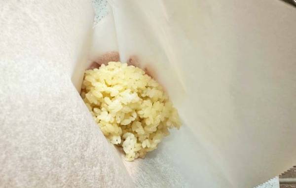ラップは使わない！　おにぎりはアレで握ると「もう戻れないかも」