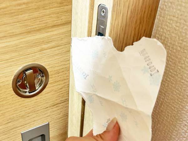 もしもトイレに閉じ込められたら？　トイレの『アレ』を使って脱出！