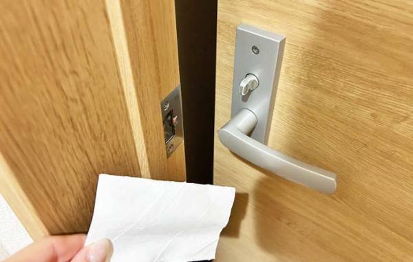 もしもトイレに閉じ込められたら？　トイレの『アレ』を使って脱出！