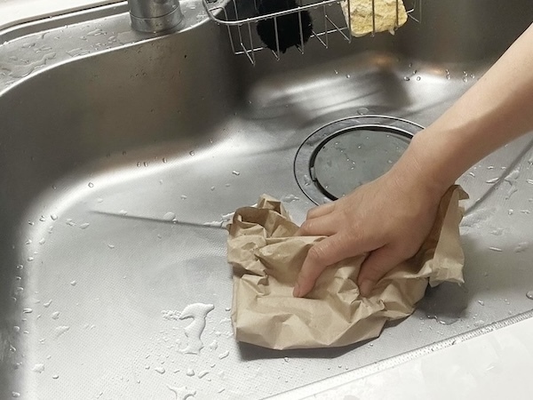 暖かくなってきたら危険信号！　無理なくできるゴキブリ対策