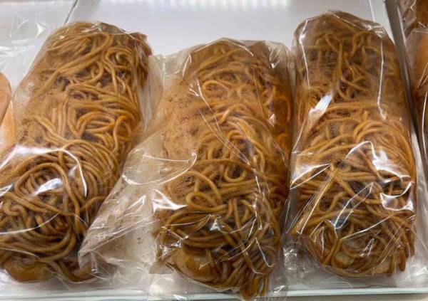 客「やけくそパンでも食うか」　スーパーで見つけた商品に「こ、これは」「不安になる」