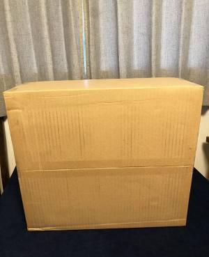 自宅に届いた『謎の宅配便』　妻の一言に「ごめん爆笑」「鬼かな？」