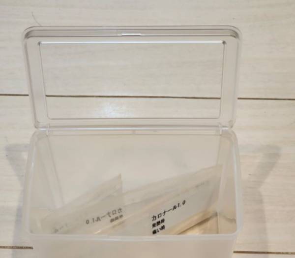 セリアの『中が見えるBOX』が便利！　意外な使い方はアイディア次第