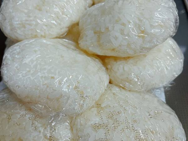 ラップの包み方次第で『冷凍ごはん』がふっくら　アドバイスに「いいこと聞いた」