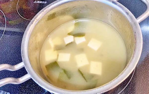 味噌汁が余ったらコレ！　日清のレシピに「簡単」「ちょっと豪華」