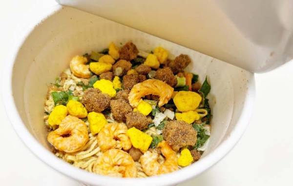 「家で食べられて嬉しい！」　カップヌードルにアレを足すと…？