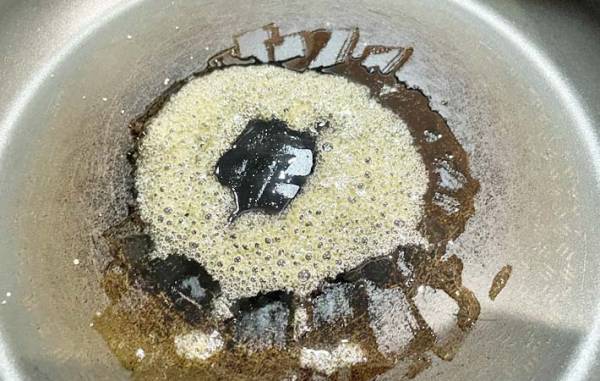 まるで高級スイーツ！？　セブンのバウムクーヘンがあっという間に大変身