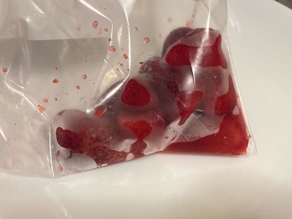 ローソン『こしあん大福』にアレかけたら　あまりのうまさに「家族が感動」