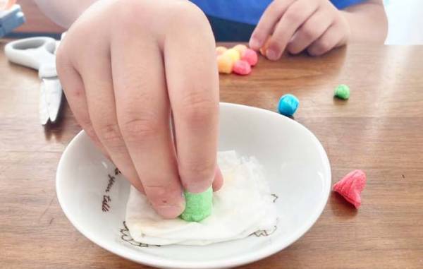 ９歳の子供が「ちょいムズだけど楽しい」　話題の１００均オモチャがこちら