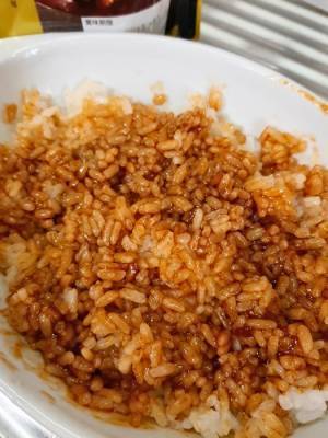 セブン『金のハンバーグ』のポテンシャルに感動！　活用レシピに「ほっぺた落ちた」